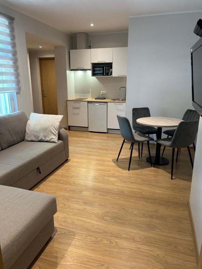Jon'S 2 Apartments ปาร์นู ภายนอก รูปภาพ