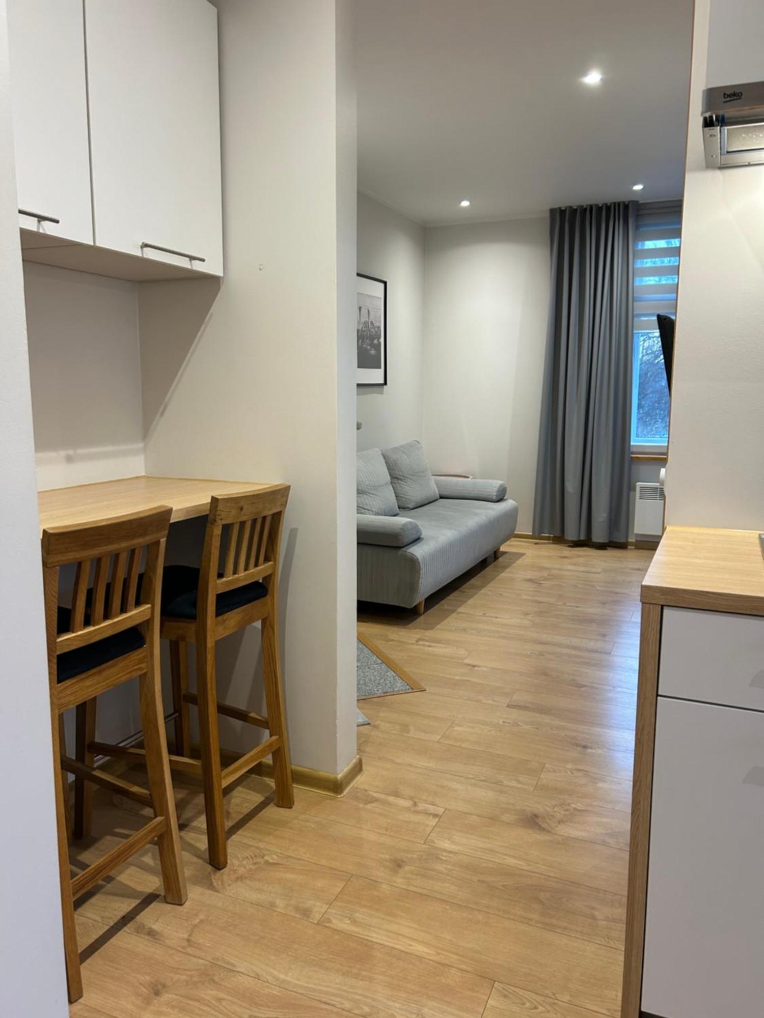 Jon'S 2 Apartments ปาร์นู ภายนอก รูปภาพ